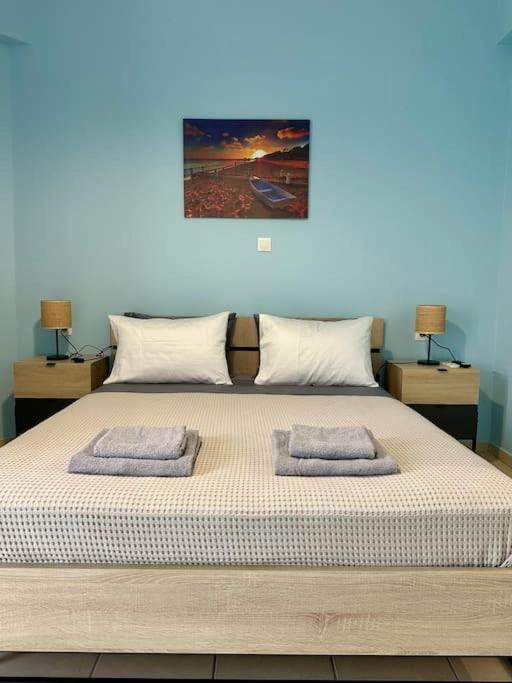 Seaside Escape Apartments - Poseidon Palaiá Fókaia エクステリア 写真
