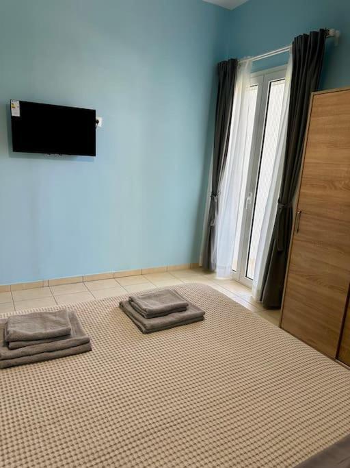 Seaside Escape Apartments - Poseidon Palaiá Fókaia エクステリア 写真