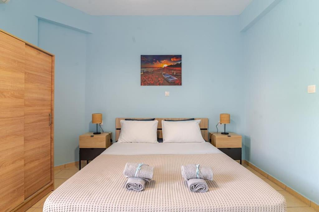 Seaside Escape Apartments - Poseidon Palaiá Fókaia エクステリア 写真